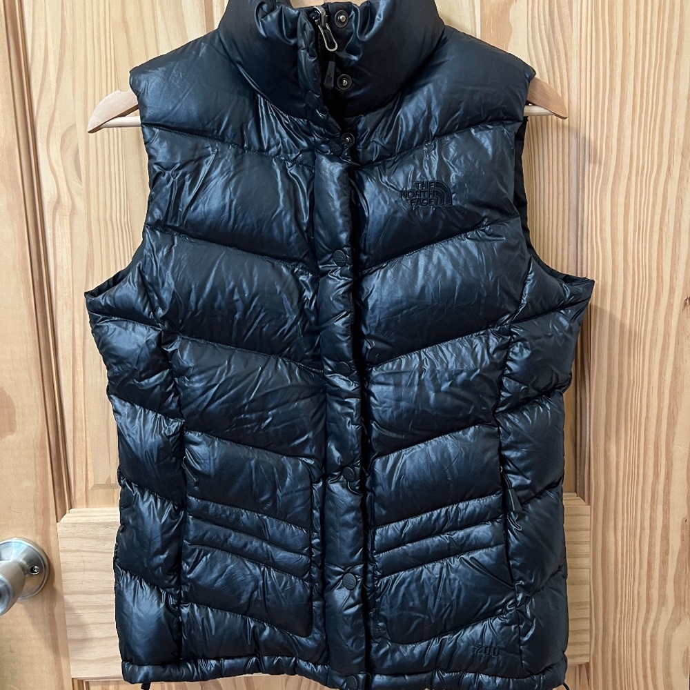 The North Face Women's 700 Down Vest Puffer Jacket